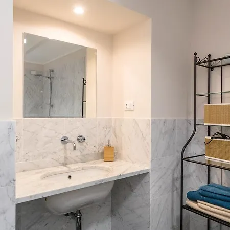 Apartament Vivere Il Medioevo