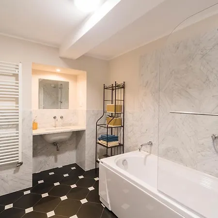 Apartament Vivere Il Medioevo *